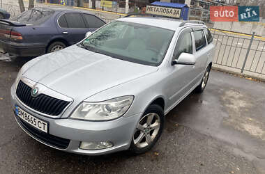 Універсал Skoda Octavia 2013 в Сумах