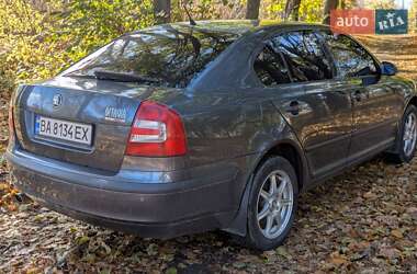 Лифтбек Skoda Octavia 2008 в Долинской