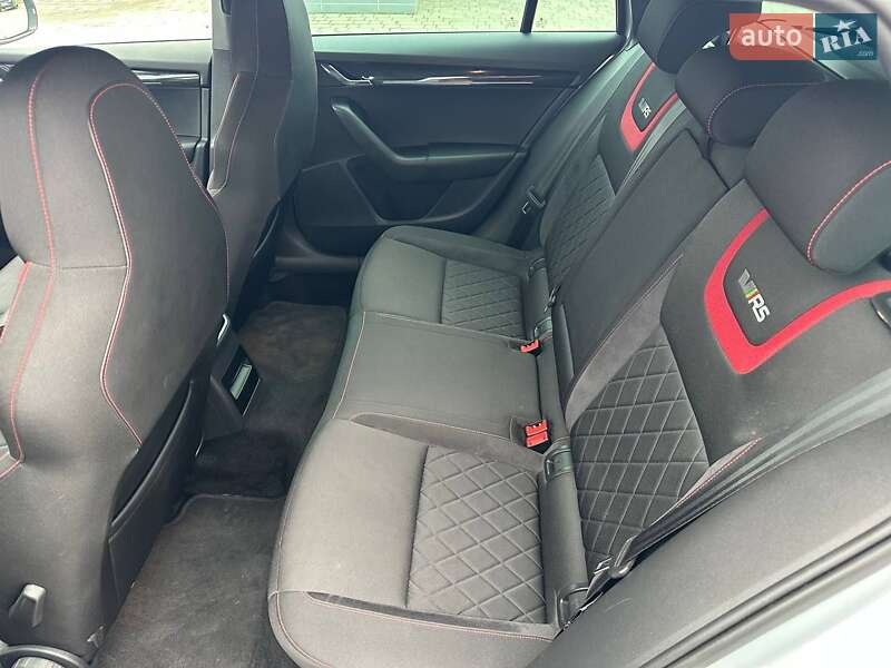 Універсал Skoda Octavia 2019 в Виноградові