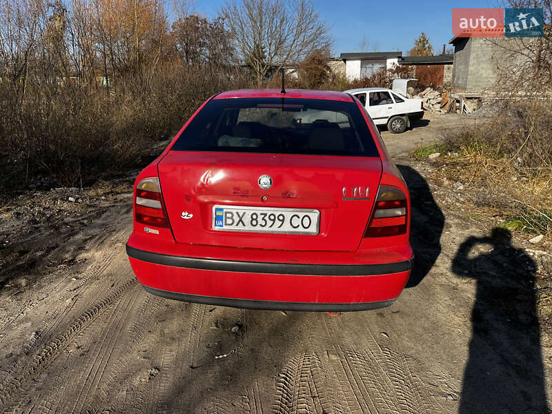 Лифтбек Skoda Octavia 1997 в Нетешине