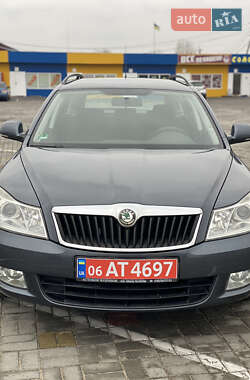 Универсал Skoda Octavia 2010 в Житомире