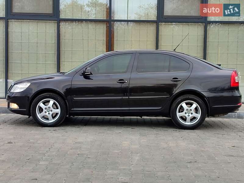 Лифтбек Skoda Octavia 2011 в Желтых Водах