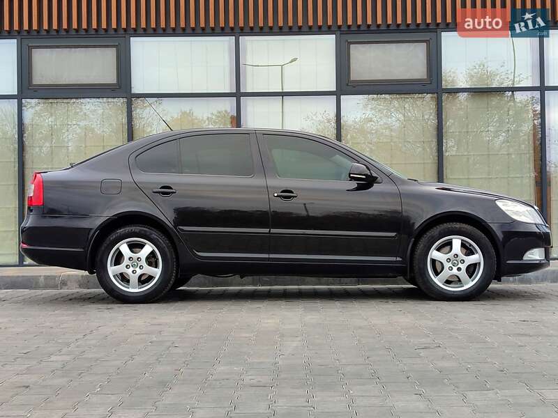 Лифтбек Skoda Octavia 2011 в Желтых Водах