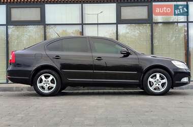 Лифтбек Skoda Octavia 2011 в 