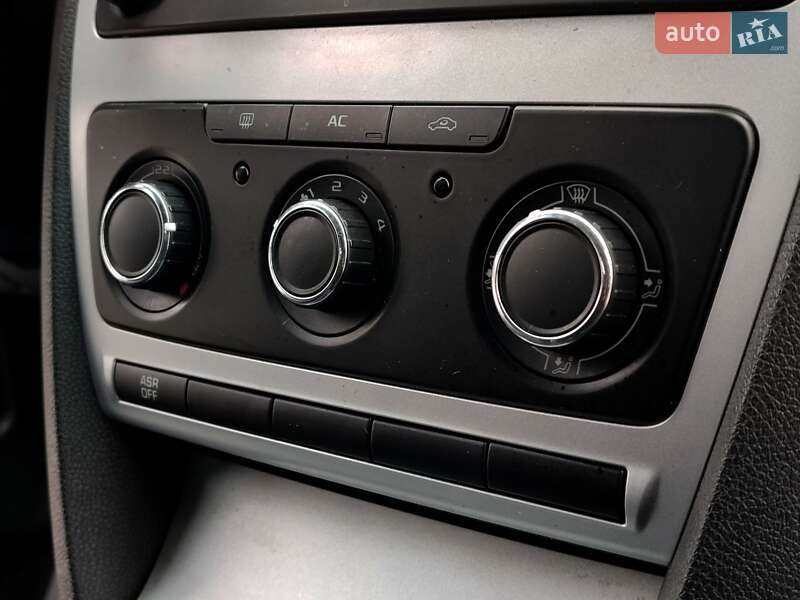 Лифтбек Skoda Octavia 2011 в Желтых Водах
