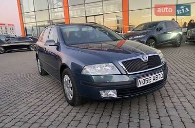 Универсал Skoda Octavia 2006 в Львове