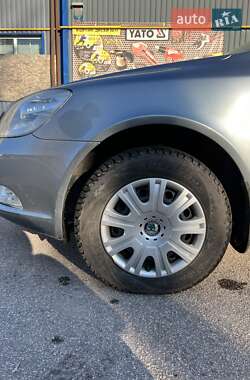 Лифтбек Skoda Octavia 2012 в 
