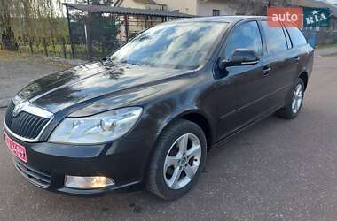 Універсал Skoda Octavia 2012 в Бродах