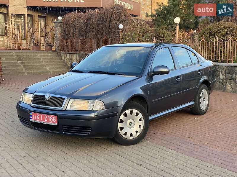 Лифтбек Skoda Octavia 2010 в Киеве