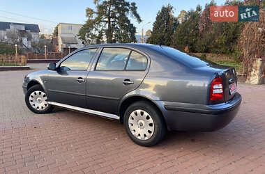 Лифтбек Skoda Octavia 2010 в Киеве