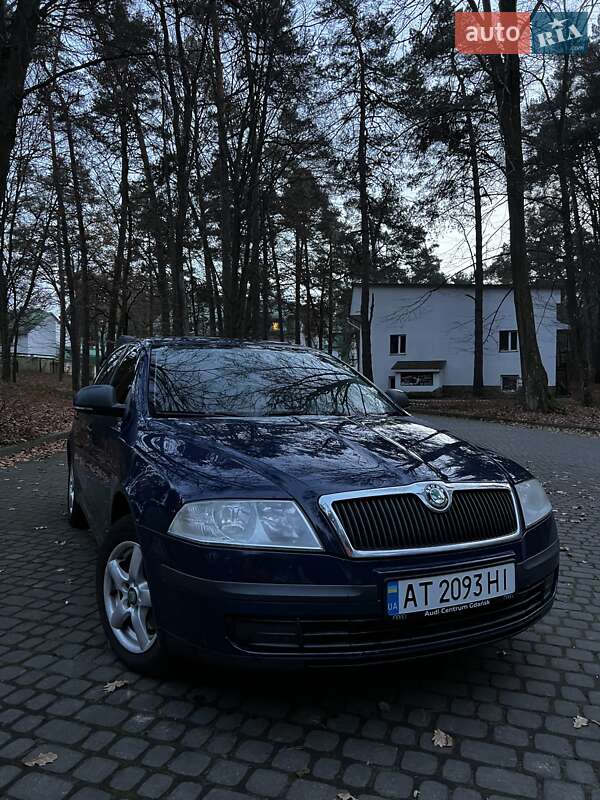 Лифтбек Skoda Octavia 2011 в 