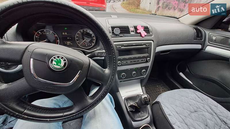 Універсал Skoda Octavia 2009 в Вишневому