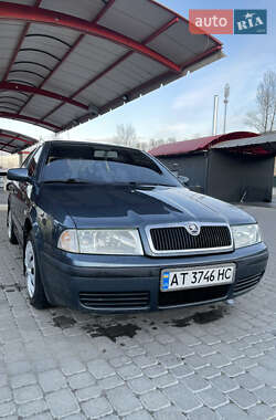 Лифтбек Skoda Octavia 2003 в Надворной