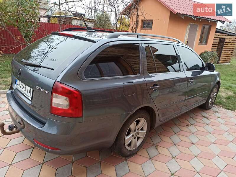 Універсал Skoda Octavia 2011 в Звенигородці