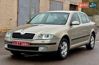 Лифтбек Skoda Octavia 2006 в Ровно