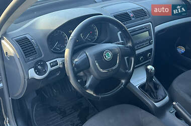 Лифтбек Skoda Octavia 2010 в Львове