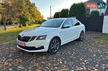 Лифтбек Skoda Octavia 2017 в Луцке