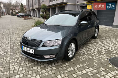 Универсал Skoda Octavia 2015 в Львове