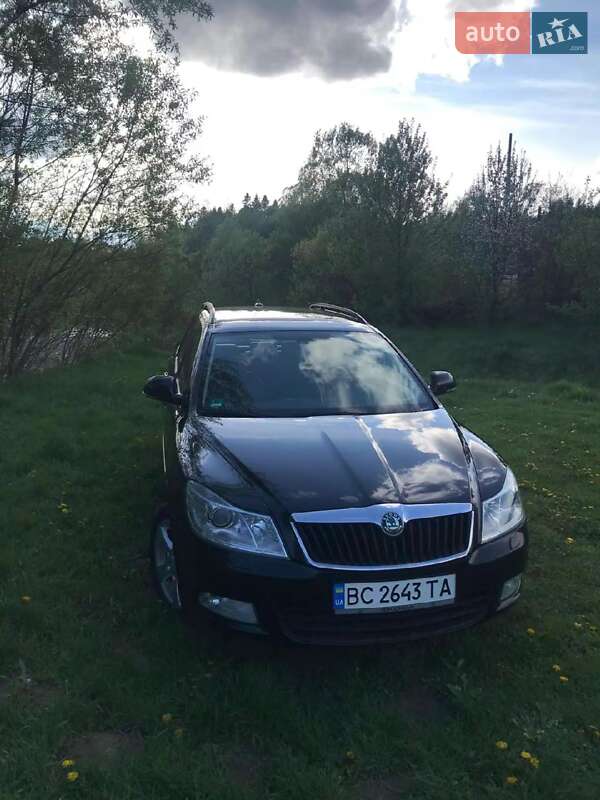 Універсал Skoda Octavia 2011 в Старому Самборі