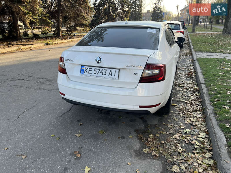 Лифтбек Skoda Octavia 2017 в Кривом Роге