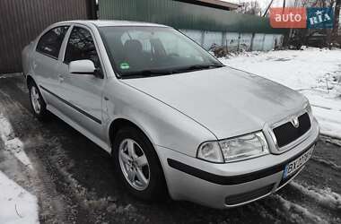 Лифтбек Skoda Octavia 2002 в Чернигове