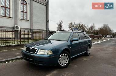 Универсал Skoda Octavia 2004 в Костополе