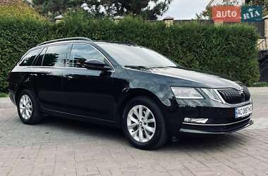 Универсал Skoda Octavia 2018 в Луцке