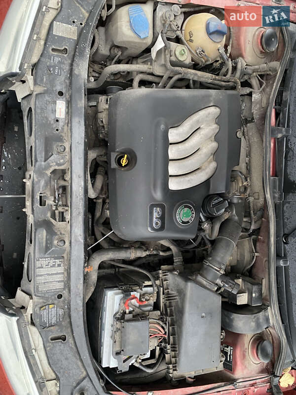 Лифтбек Skoda Octavia 2001 в Львове