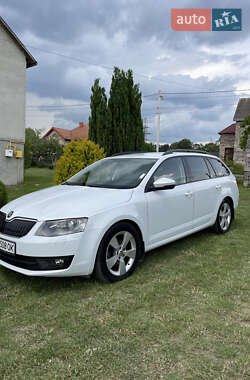 Универсал Skoda Octavia 2015 в 