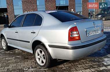 Лифтбек Skoda Octavia 2001 в Черновцах