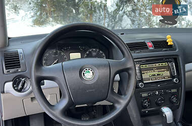 Универсал Skoda Octavia 2006 в Межгорье