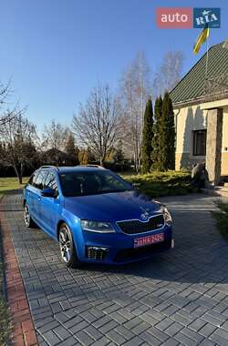 Универсал Skoda Octavia 2015 в Луцке