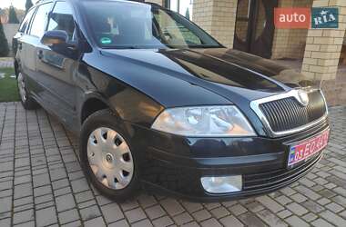 Універсал Skoda Octavia 2008 в Луцьку