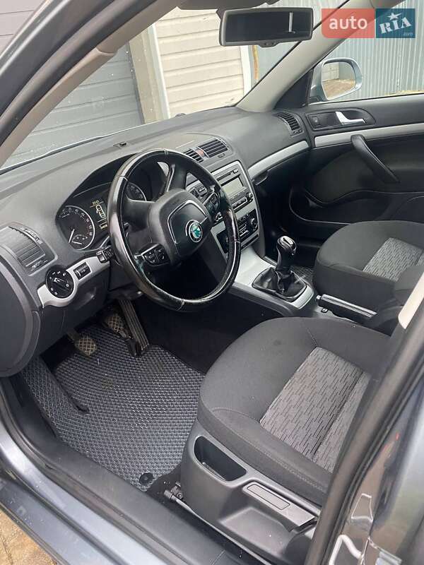 Универсал Skoda Octavia 2012 в Сарнах фото 13 Универсал Skoda Octavia 2012 в Сарнах