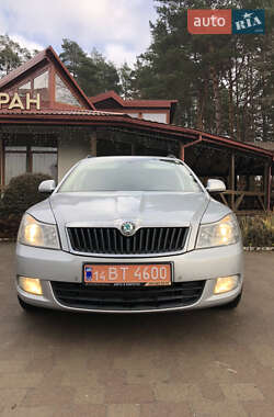 Универсал Skoda Octavia 2012 в 