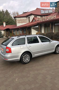 Универсал Skoda Octavia 2012 в 