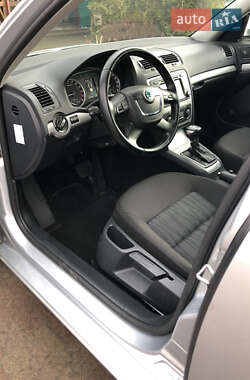 Универсал Skoda Octavia 2012 в 
