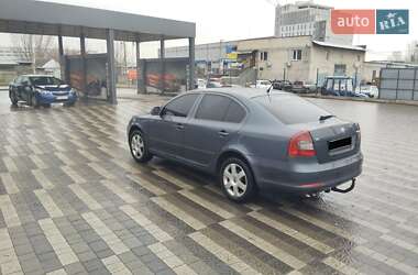 Лифтбек Skoda Octavia 2011 в Львове