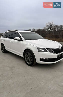 Универсал Skoda Octavia 2018 в Днепре