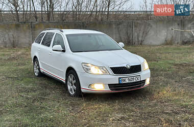 Универсал Skoda Octavia 2010 в Полтаве