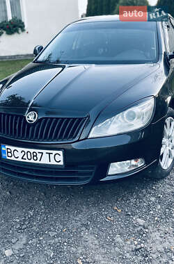 Лифтбек Skoda Octavia 2010 в Львове