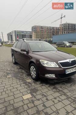 Универсал Skoda Octavia 2009 в Ужгороде