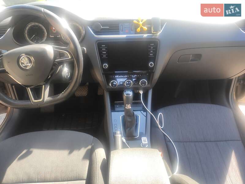 Лифтбек Skoda Octavia 2019 в Киеве