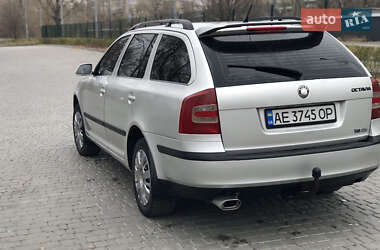 Универсал Skoda Octavia 2005 в Каменском