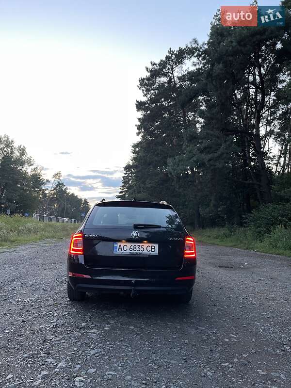 Універсал Skoda Octavia 2014 в Володимирі