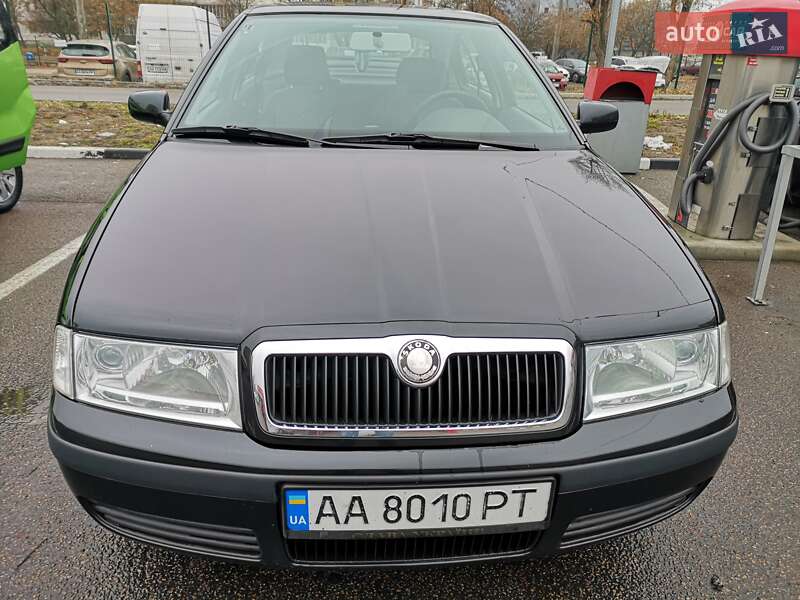 Лифтбек Skoda Octavia 2008 в 