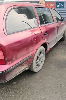 Универсал Skoda Octavia 1999 в 