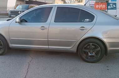 Ліфтбек Skoda Octavia 2010 в Львові