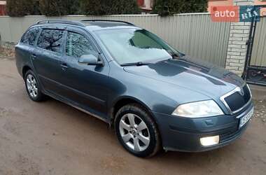 Универсал Skoda Octavia 2008 в Бочковцах