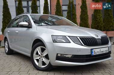 Универсал Skoda Octavia 2020 в Львове